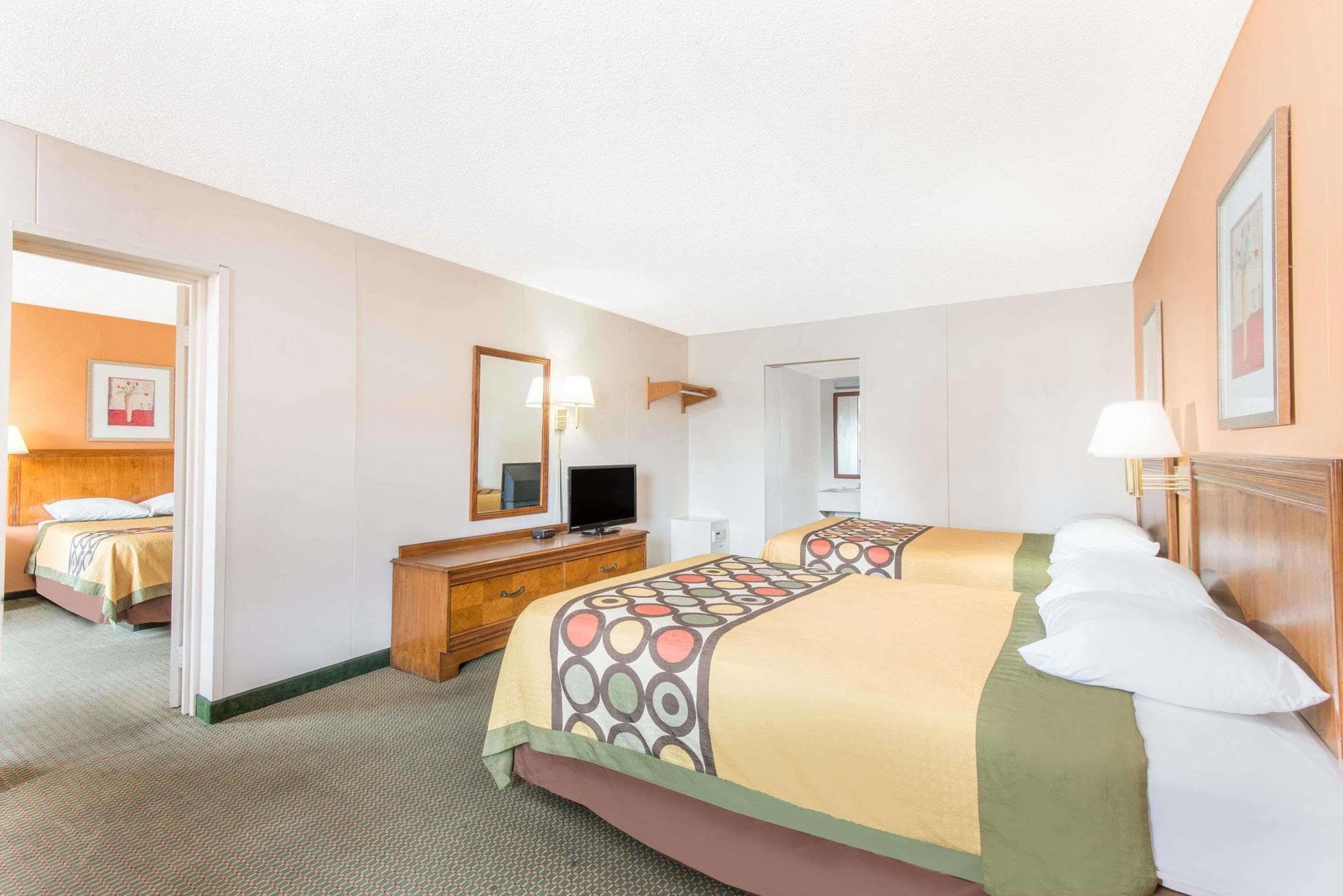 Rodeway Inn Sandusky Exterior photo